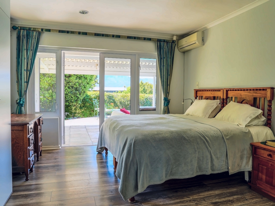 3 Bedroom Property for Sale in Helderrand Western Cape